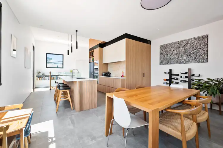 28 Waverley Crescent