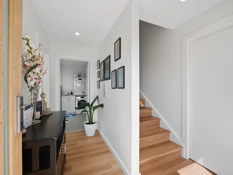 11B Gordon Street