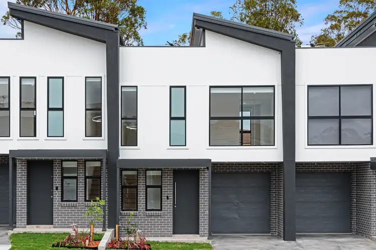 11 Gunsynd Avenue