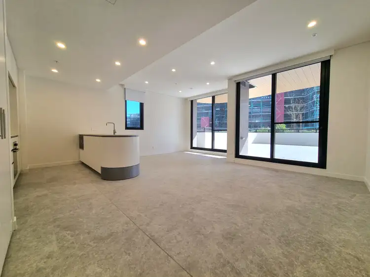 8 Sanctuary Boulevard