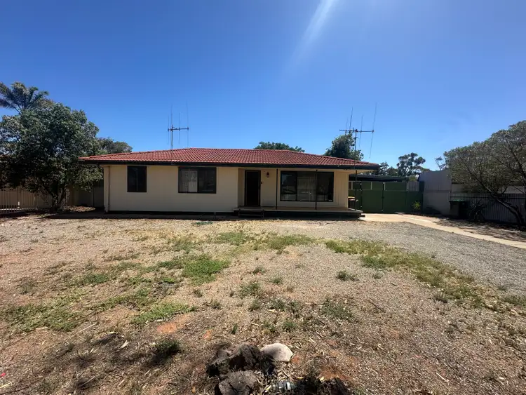 31 Kirwan Crescent