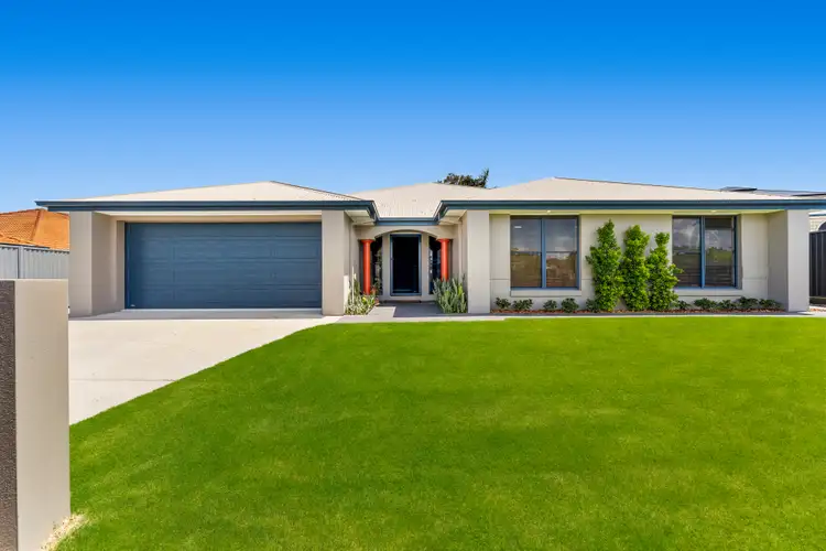 33 Mariner Boulevard