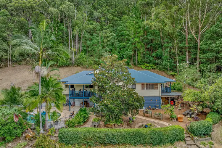 6 Knowles Place