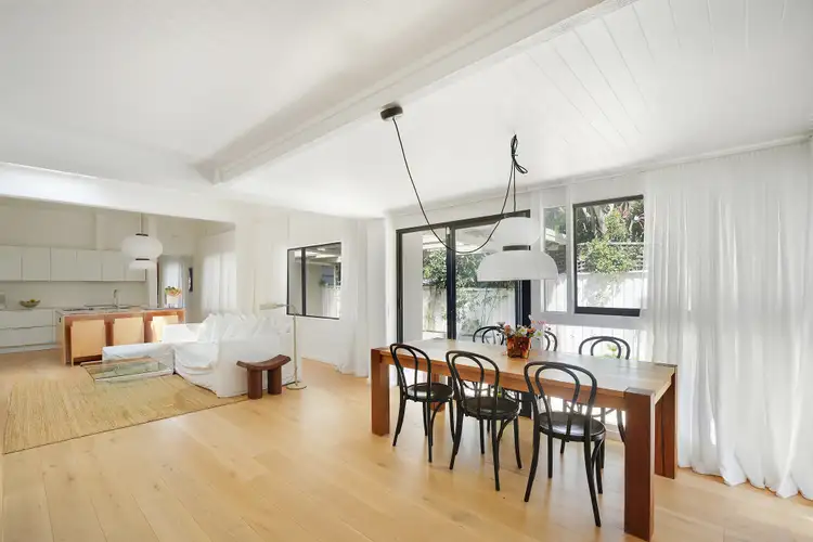 2 Gilgandra Road, North Bondi NSW 2026