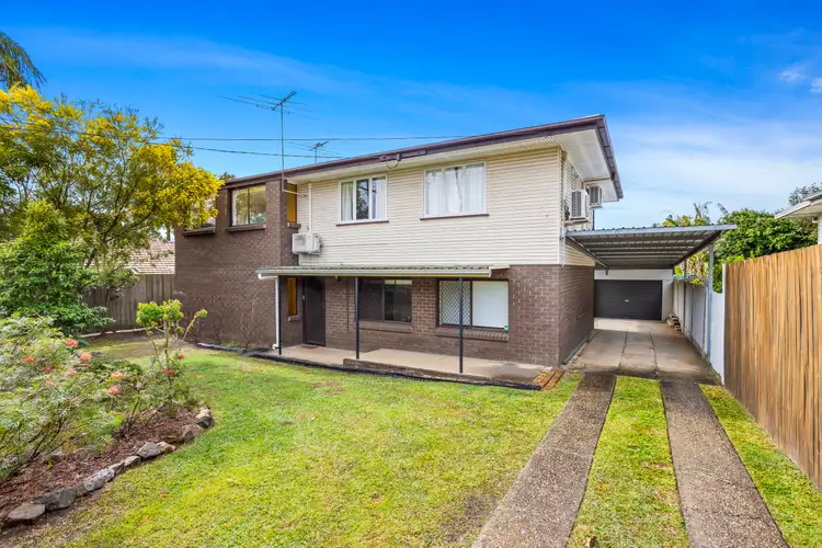 28 Bracken Street