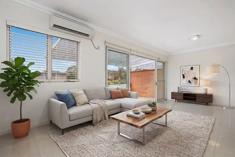 19 Burdett Street