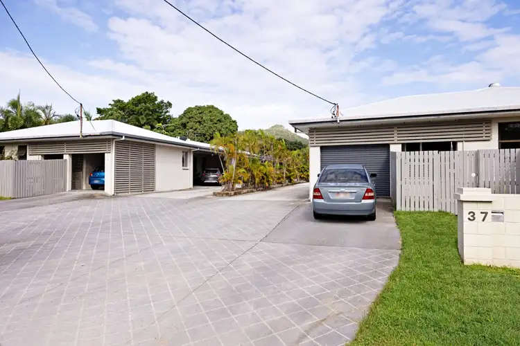 37 Hugh Street