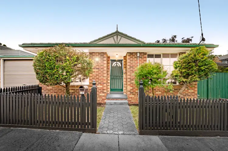 22B Tambet Street