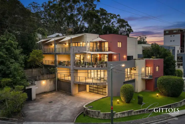 10/26-28 Showground Road