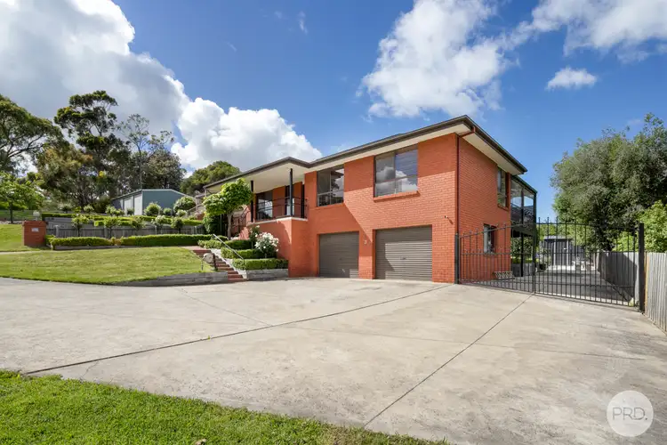 3 Casey Close