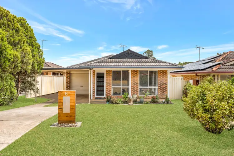 6 Melba Place