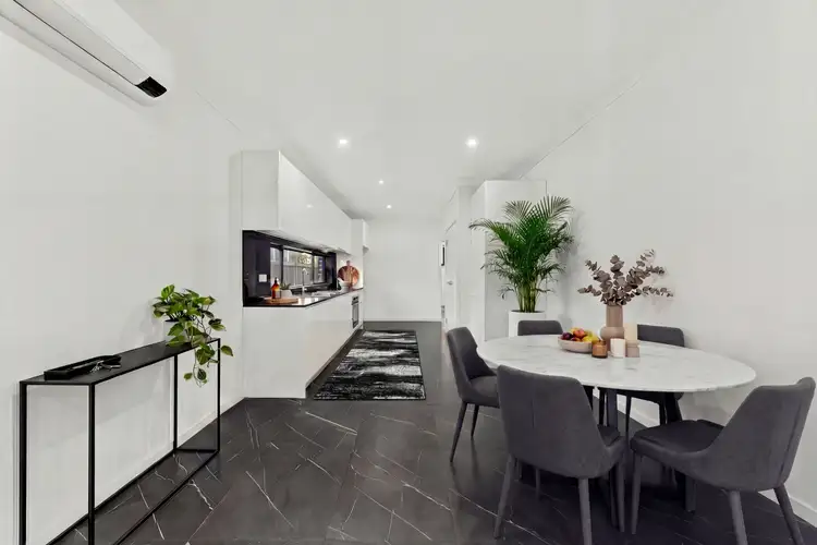 16A Halmahera Crescent
