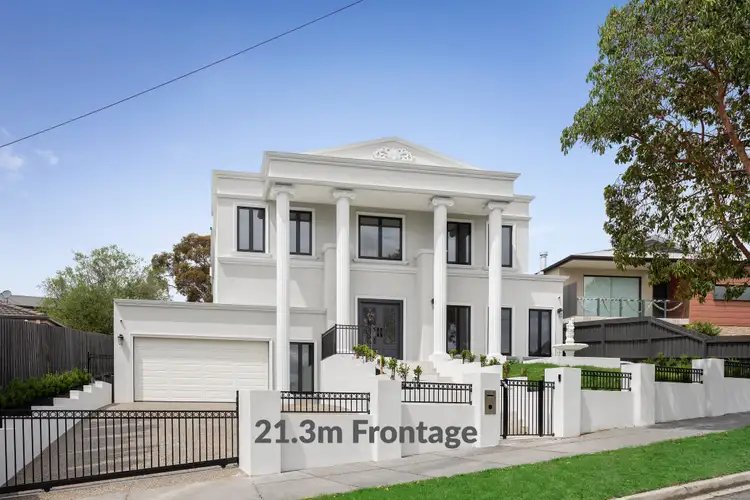 32 Cumberland Avenue
