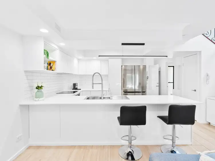 22-34 Glenside Drive