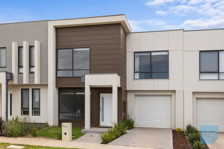 10 Langer Road