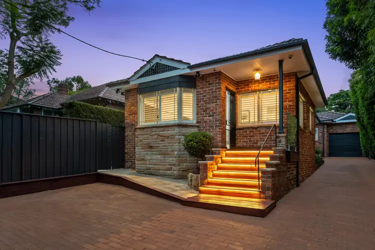 22 Blaxland Street