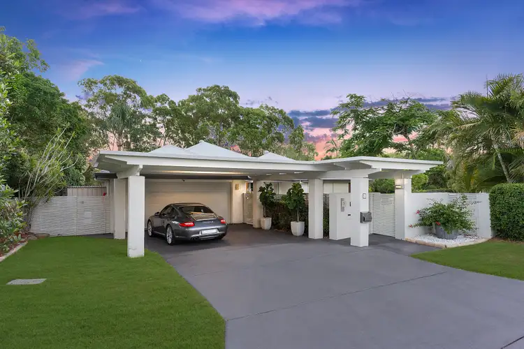 7 Triandra Place