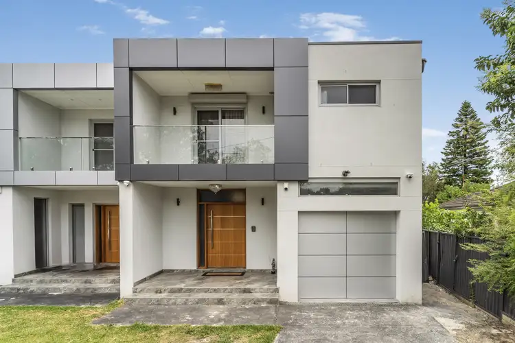 1/1 Parkham Street