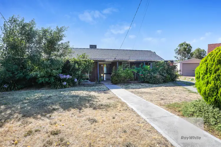 21 Nyora Court