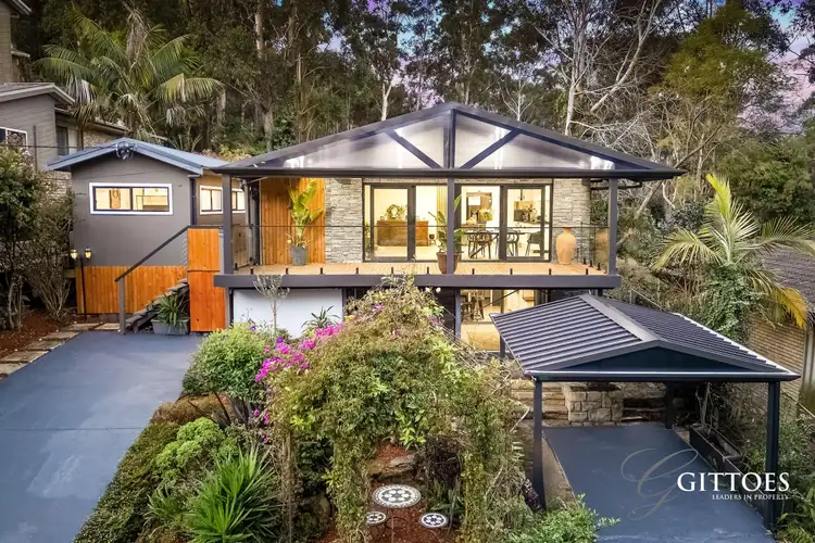 10 Pixie Avenue