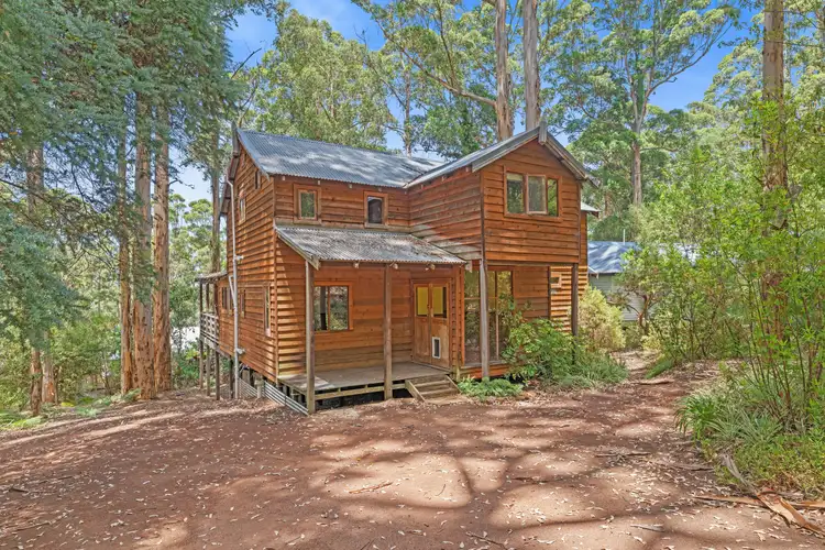 13 Adams Road