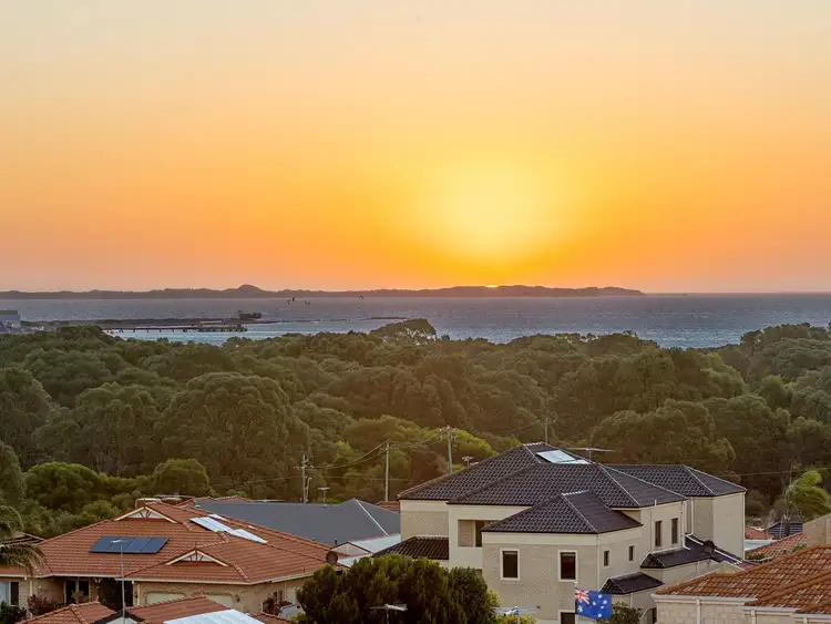 56B Castellon Crescent