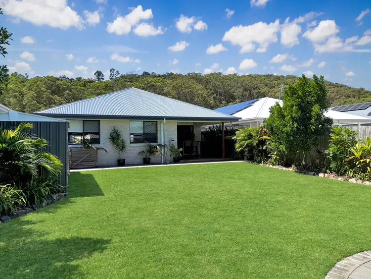 15 Sparrow Street