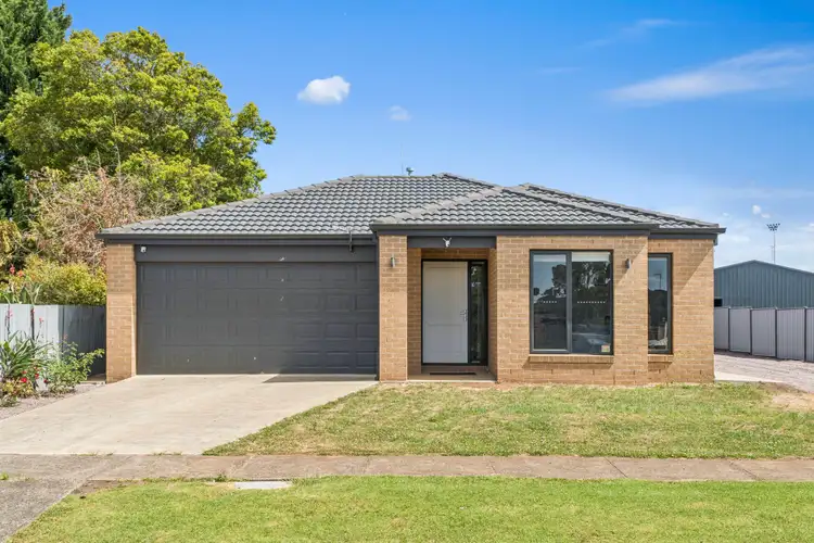 37 Silvester Street