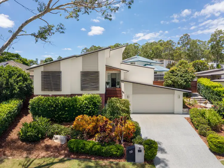 10 Waterhousia	Crescent