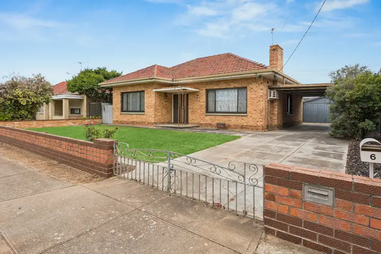 6 Packard Avenue