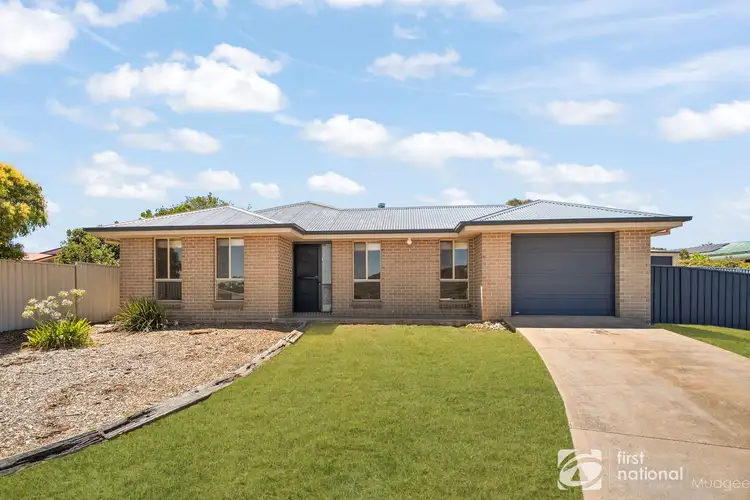 10 Clare Court