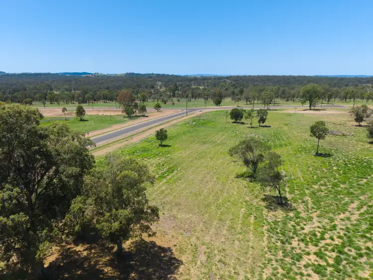 Cross Road (Nanango Acres)