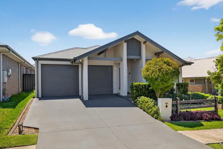 8 Barbara Street