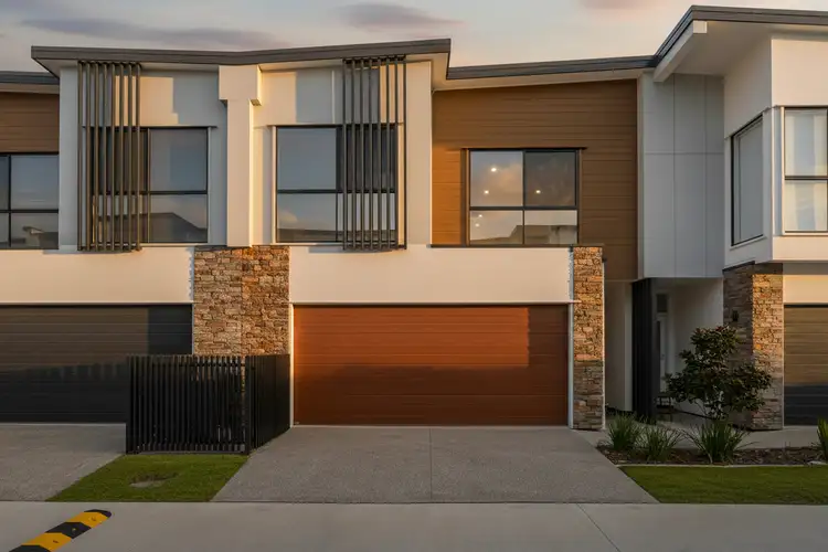 2 Lyra Avenue