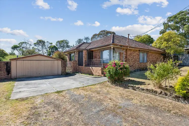 17 Burke Road, Ferntree Gully VIC 3156
