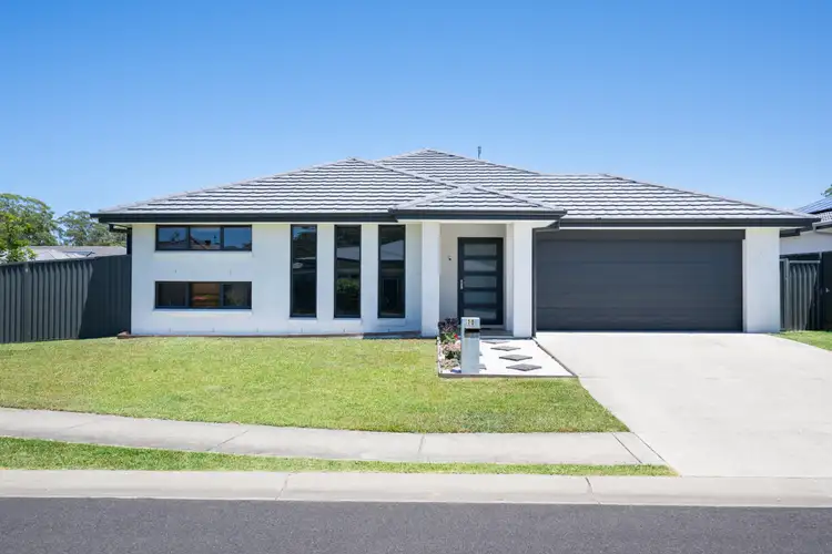 10 Mermaid Drive