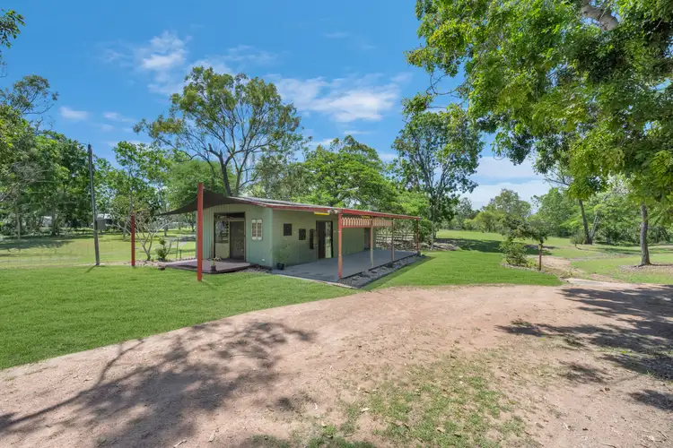 17 Bushby Court