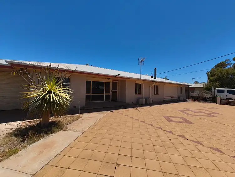 6-8 Jessop Street