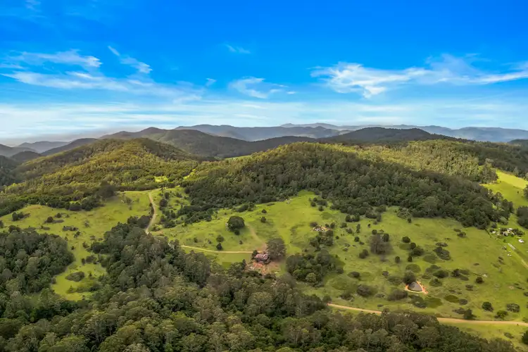 833 Craven Plateau Road