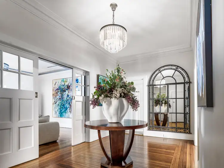 450 Edgecliff Road