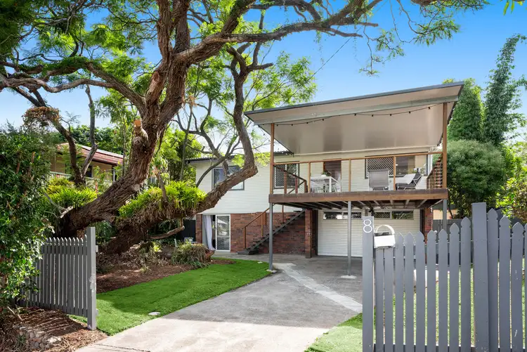 8 Muirlea Street