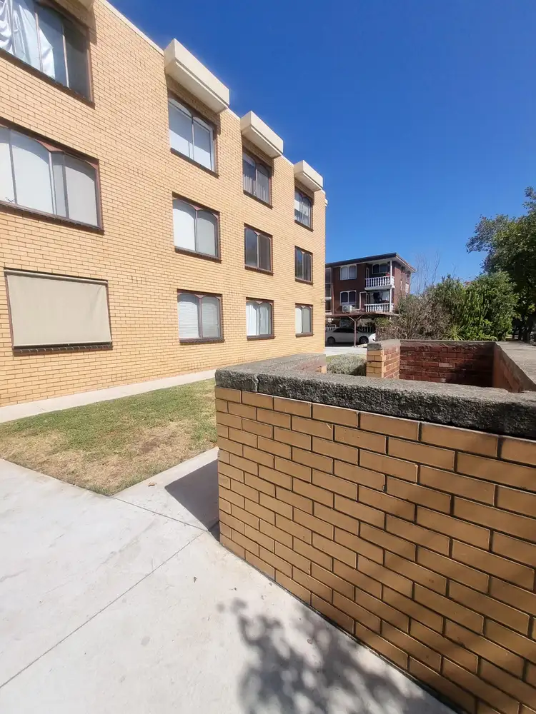 99 Cowper Street
