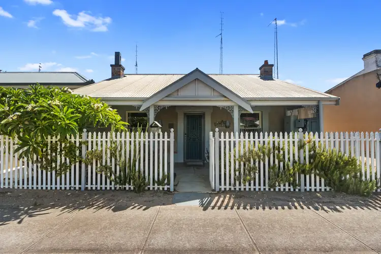 98 George Street