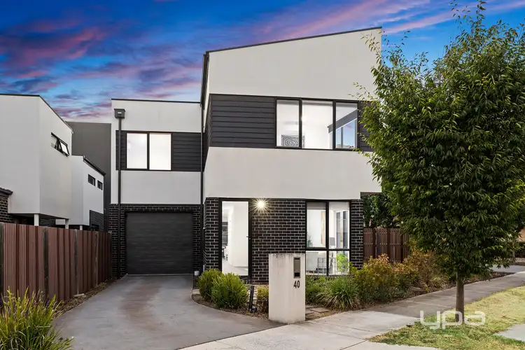 40 Oakden Crescent