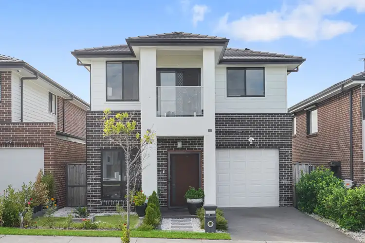 60 Thoroughbred Way