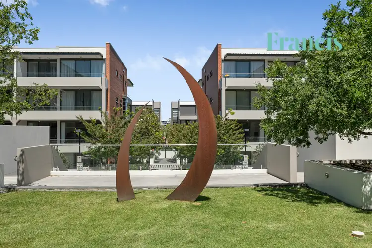 22 Eyre Street