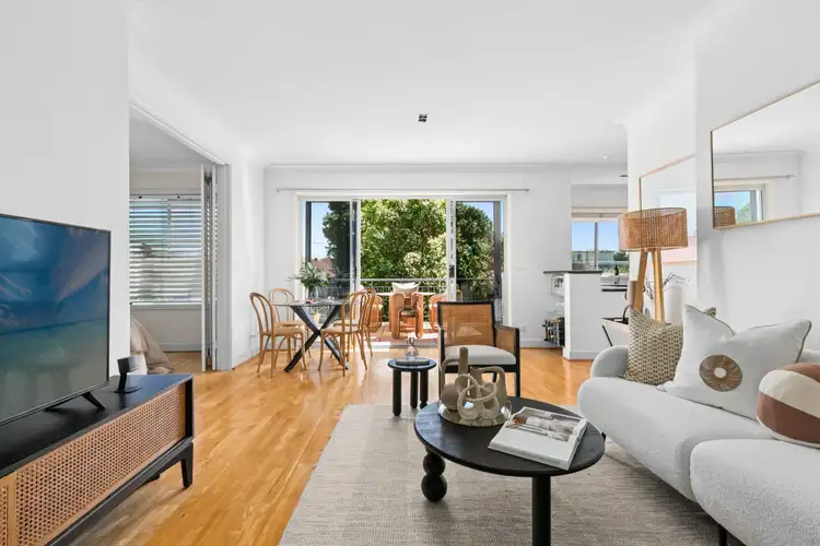 15/8-12 Banksia Street