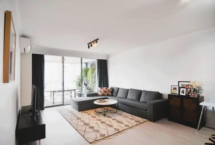 39-61 Gibbons Street