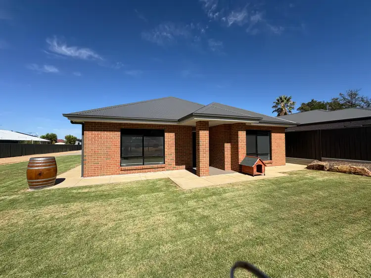 9 Samuel Road