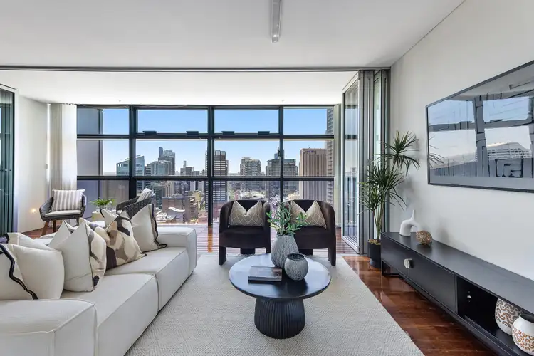 101 Bathurst Street